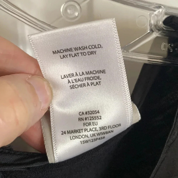 EUC WOMENS DOLAN TOP black size medium twist back - Picture 5 of 9